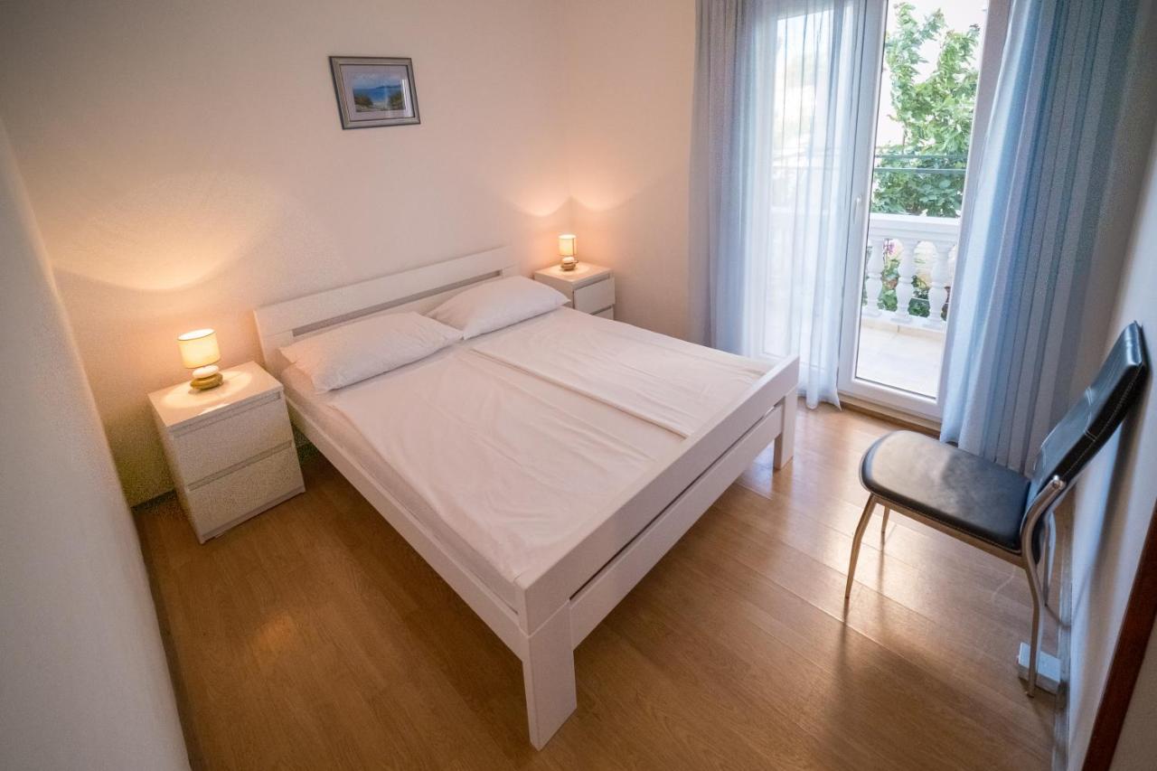 Apartman Bilac Vodice Eksteriør bilde