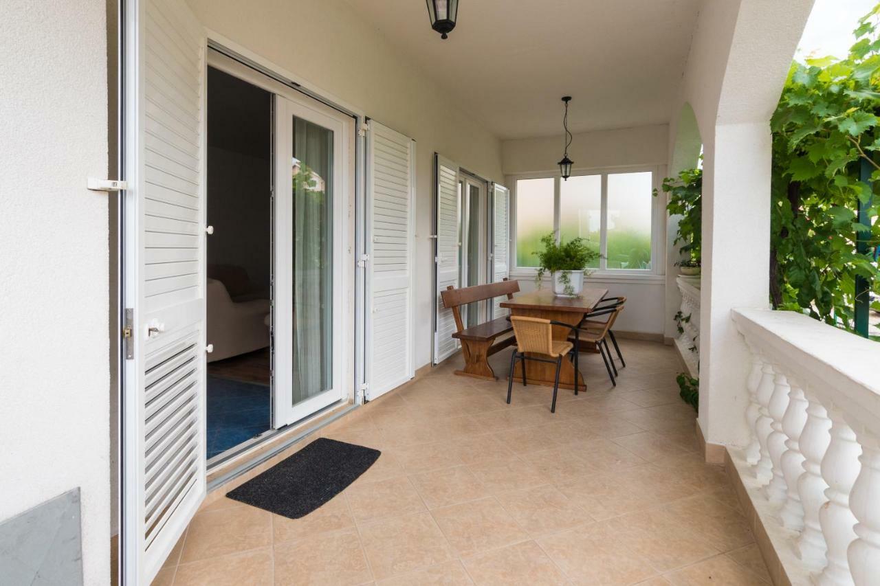Apartman Bilac Vodice Eksteriør bilde